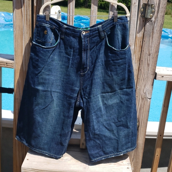 rocawear mens jean shorts